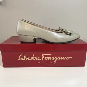 Salvatore Ferragamo Vintage Leather Bow Shoes 6